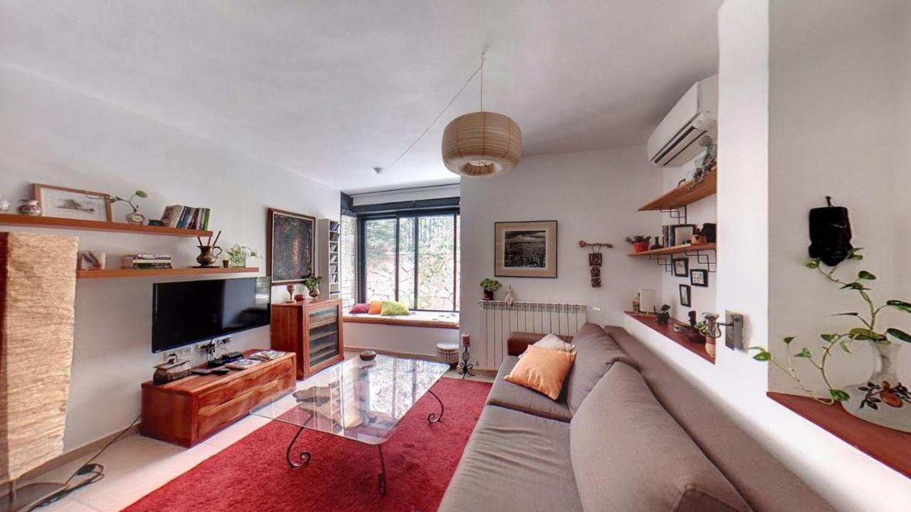 בית האומנים Artist Home Neve Ilan Exteriör bild