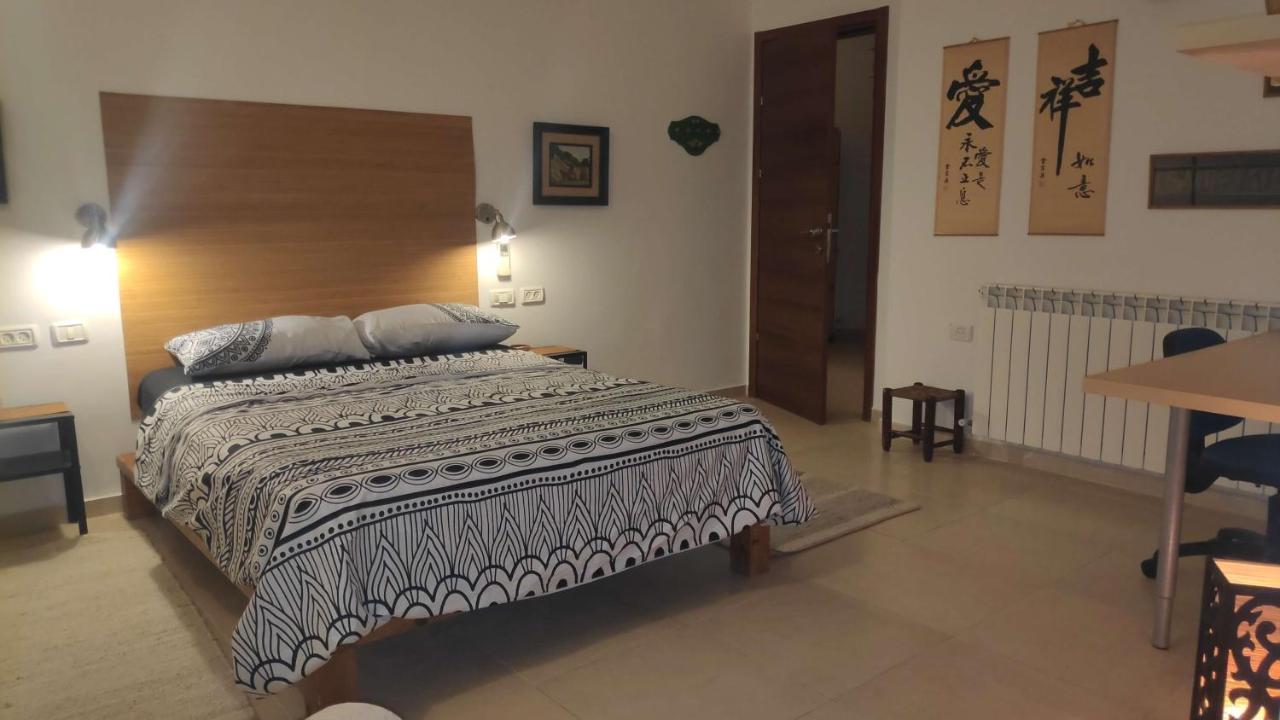 בית האומנים Artist Home Neve Ilan Exteriör bild