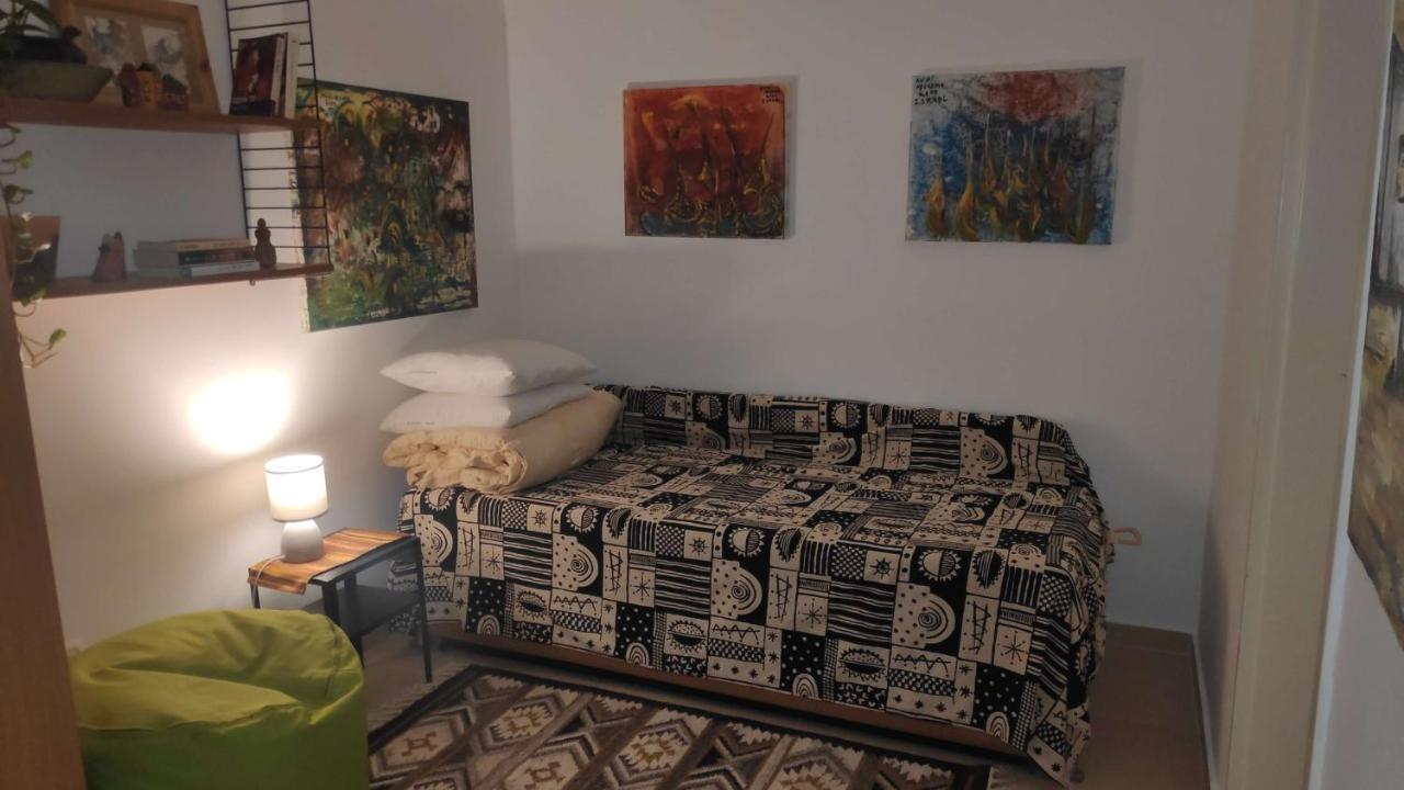בית האומנים Artist Home Neve Ilan Exteriör bild